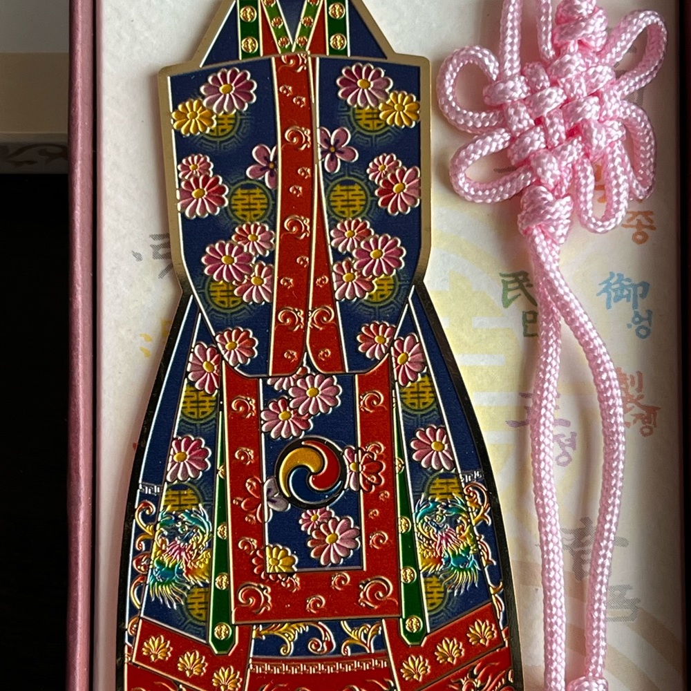 Asian Bookmark-Korean Hanbok Cultural Royal Garment; Metal with Gold Detailing